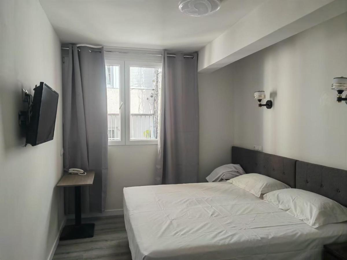Hostal Golden 21*** Μαδρίτη Εξωτερικό φωτογραφία