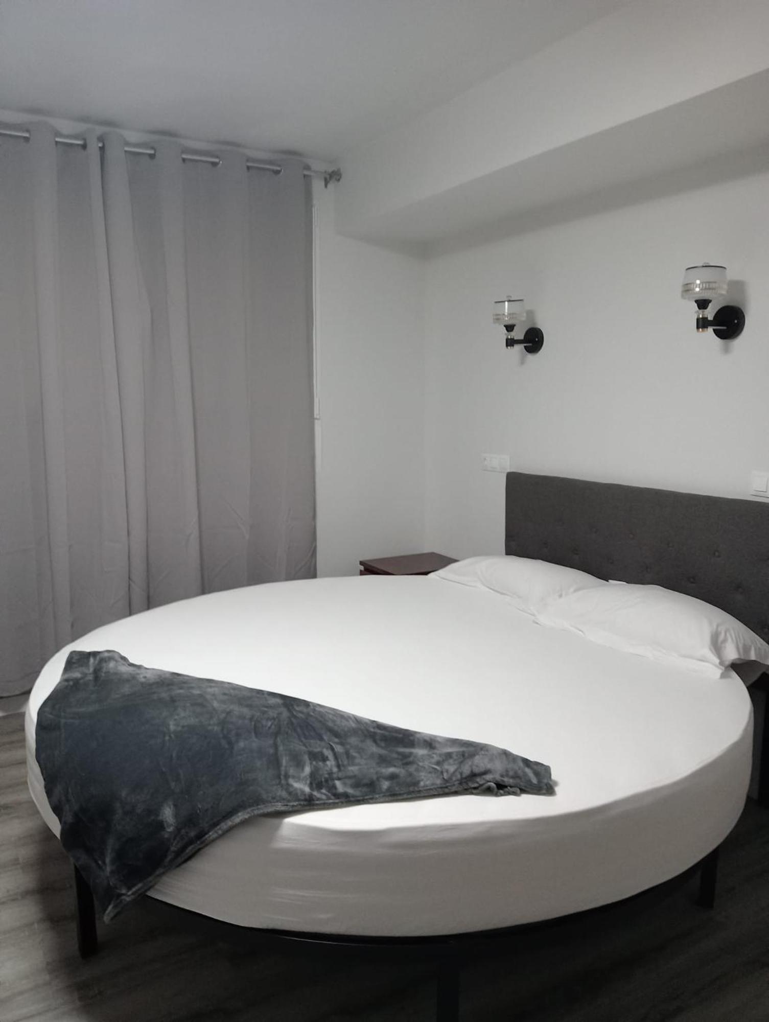 Hostal Golden 21*** Μαδρίτη Εξωτερικό φωτογραφία